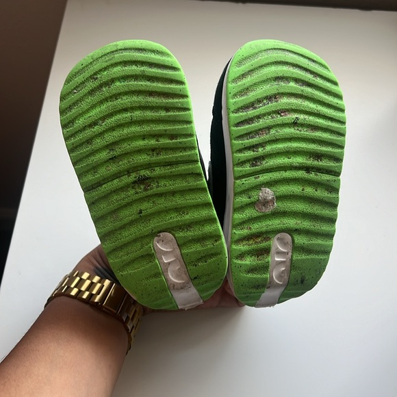 Nike shoes 🌵🪴 - Picture 5 of 5